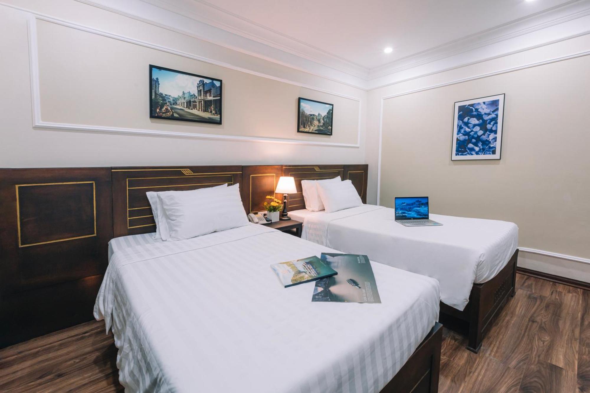 Ha Noi Lake View Hotel & Travel Hanoi Exterior foto