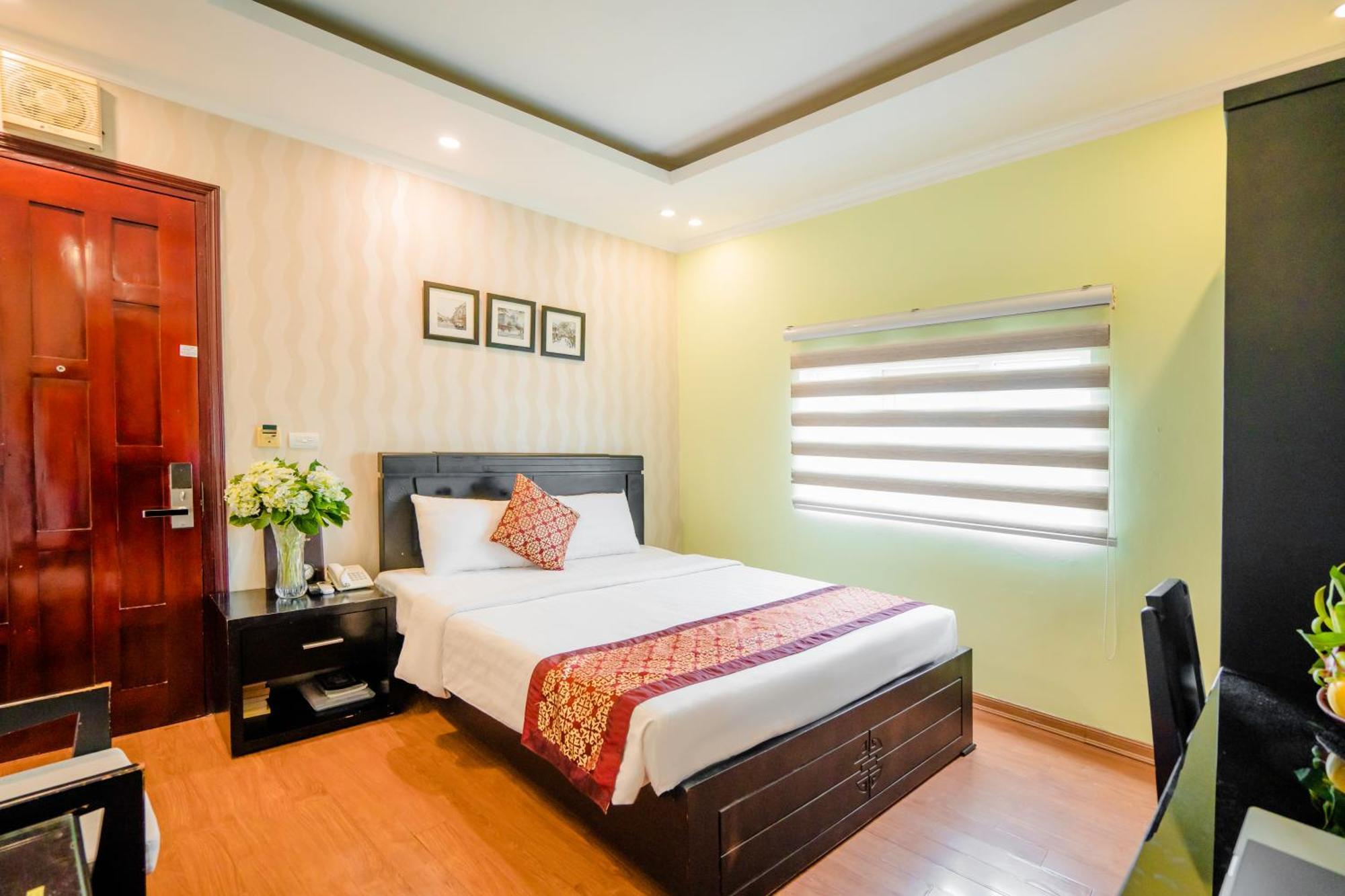 Ha Noi Lake View Hotel & Travel Hanoi Exterior foto